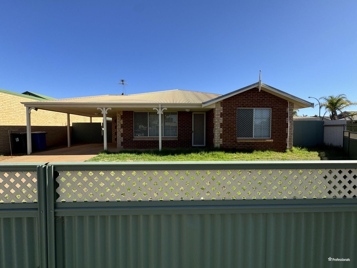 3 bedrooms House in 10 Osmetti Drive SOMERVILLE WA, 6430