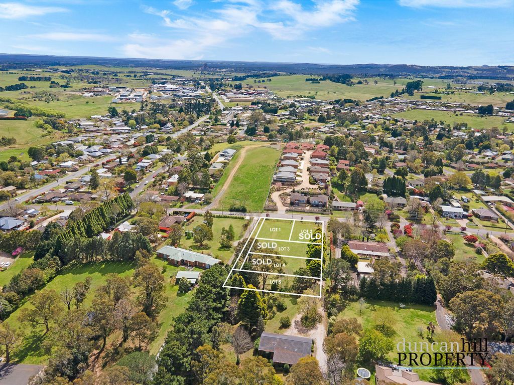 2/42-48 Watson Road, Moss Vale NSW 2577, Image 1