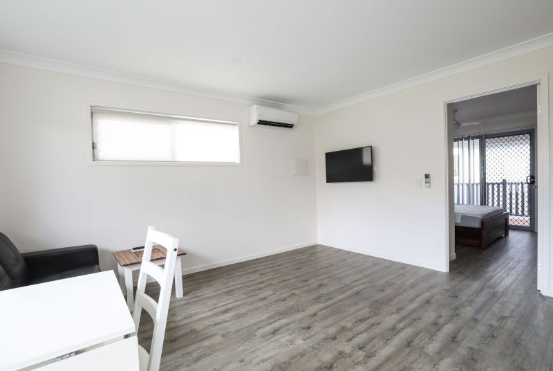 1 bedrooms Studio in 24 Booyong Street ALGESTER QLD, 4115
