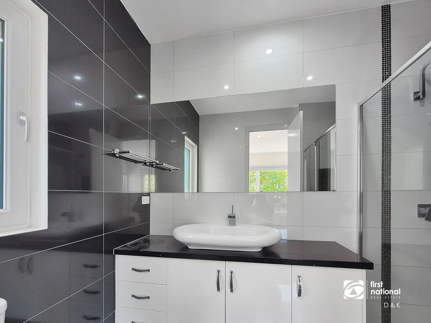 Additional image 11 of 164 The Esplanade, Caroline Springs VIC 3023