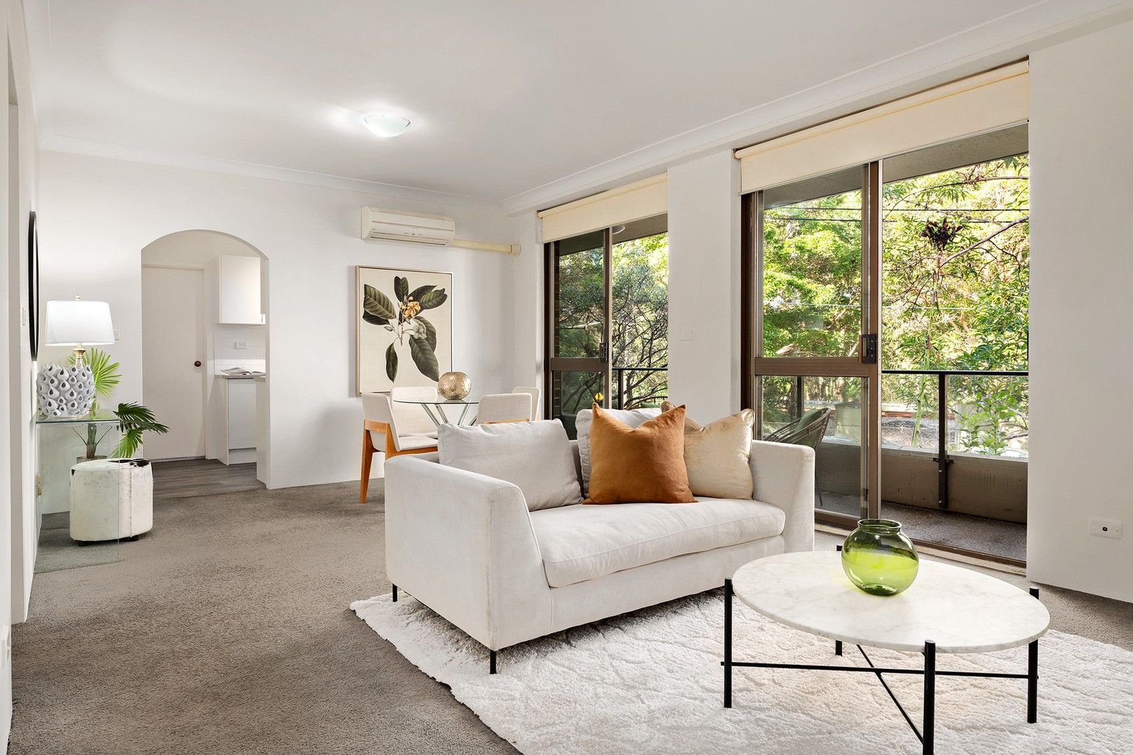 2 bedrooms Apartment / Unit / Flat in 4/38 Hampden Road ARTARMON NSW, 2064