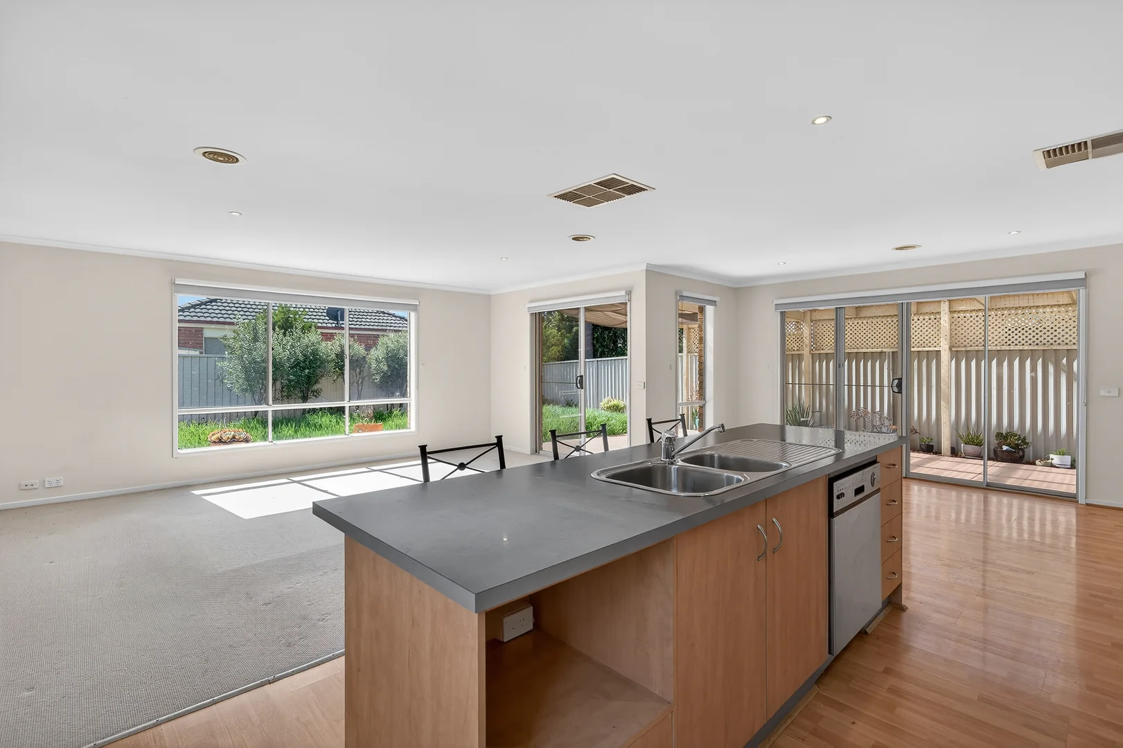 Additional image 4 of 14 Latrobe Avenue, Pakenham VIC 3810
