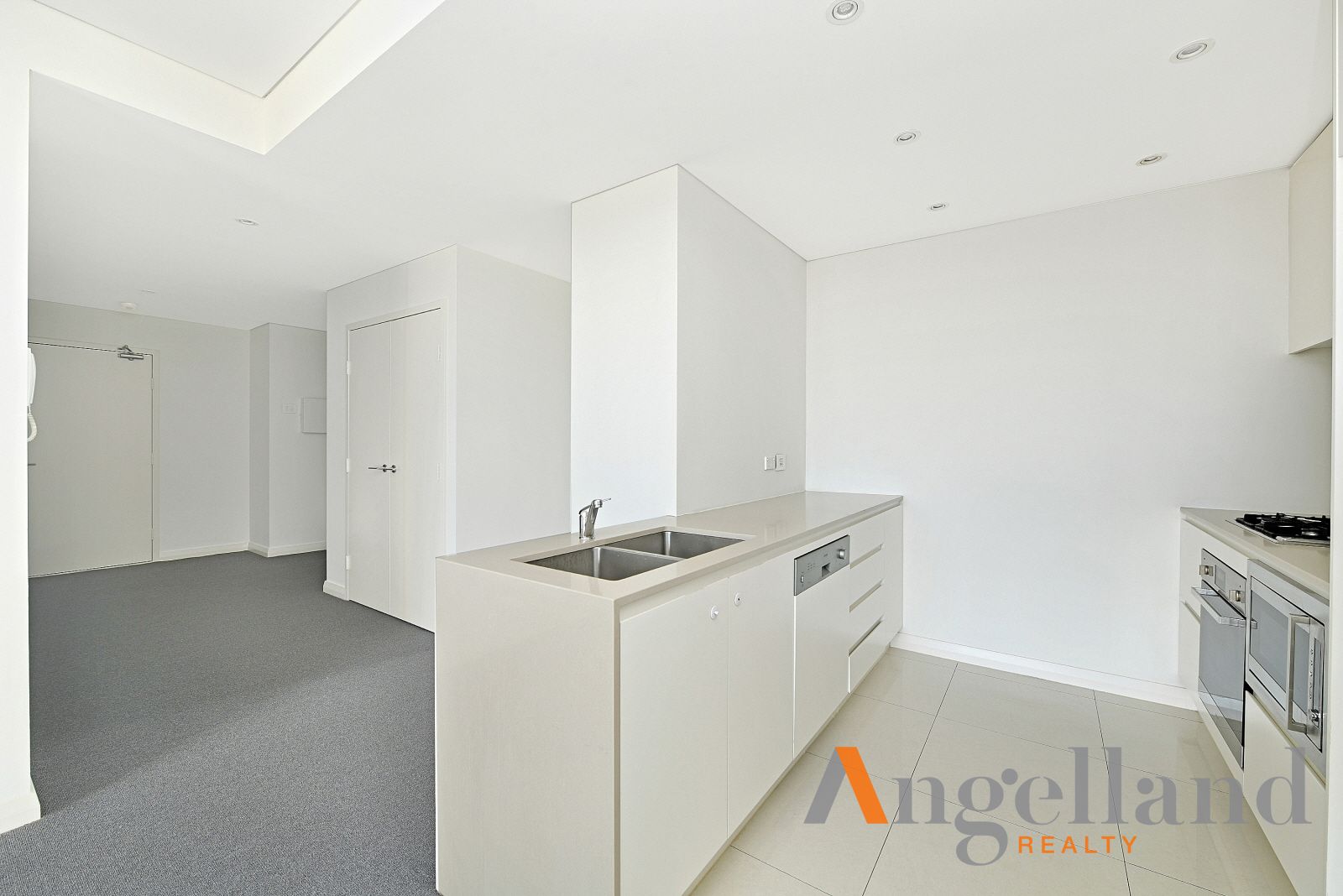 805/27 Hill Road, Wentworth Point NSW 2127, Image 2