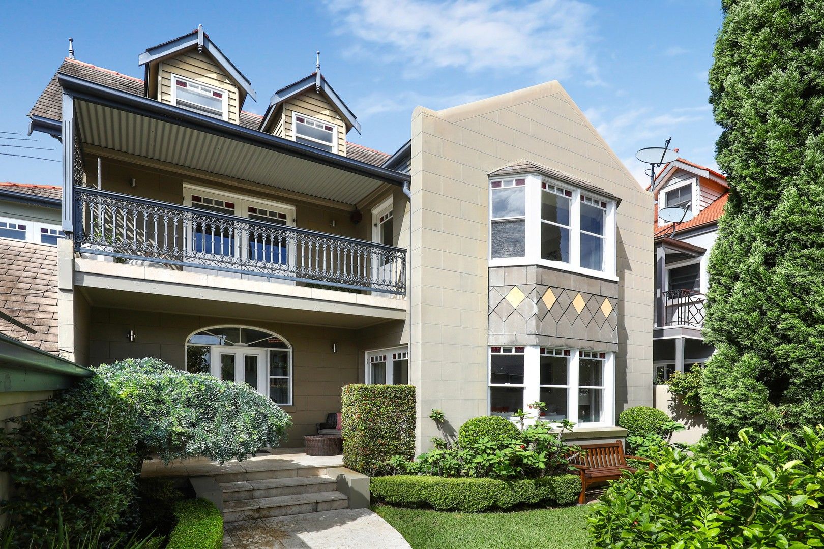 4 bedrooms House in 4 Stack Street BALMAIN EAST NSW, 2041