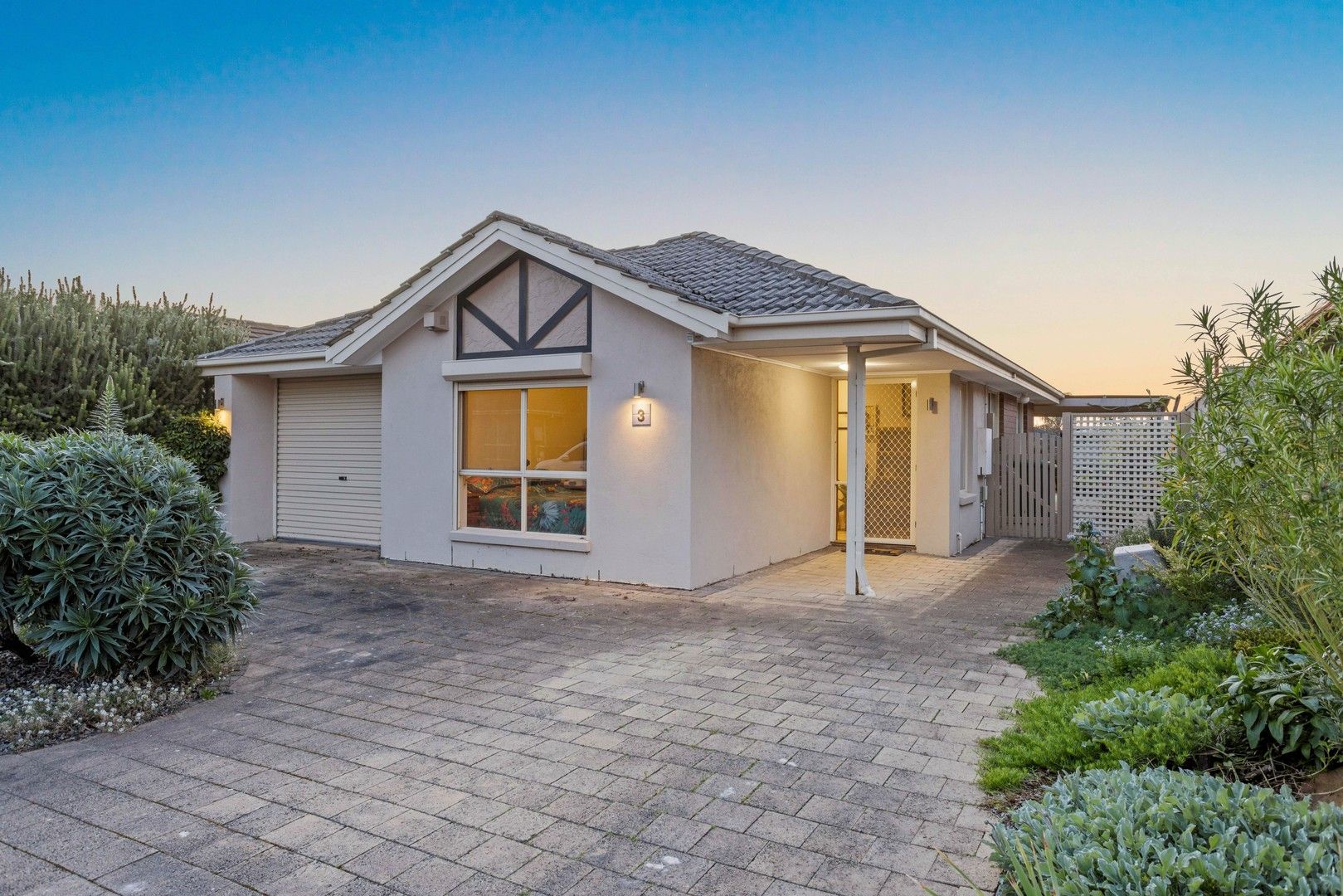 3 Seaspray Court, Seaford Rise SA 5169, Image 0