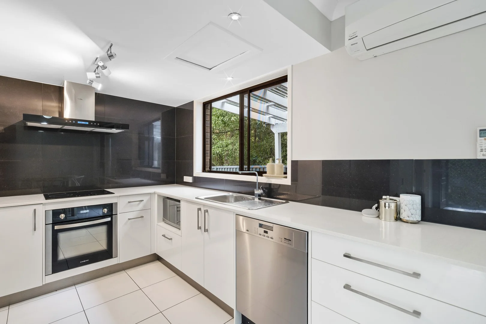 Primary image of 1G/67 Nerang Street, Nerang QLD 4211