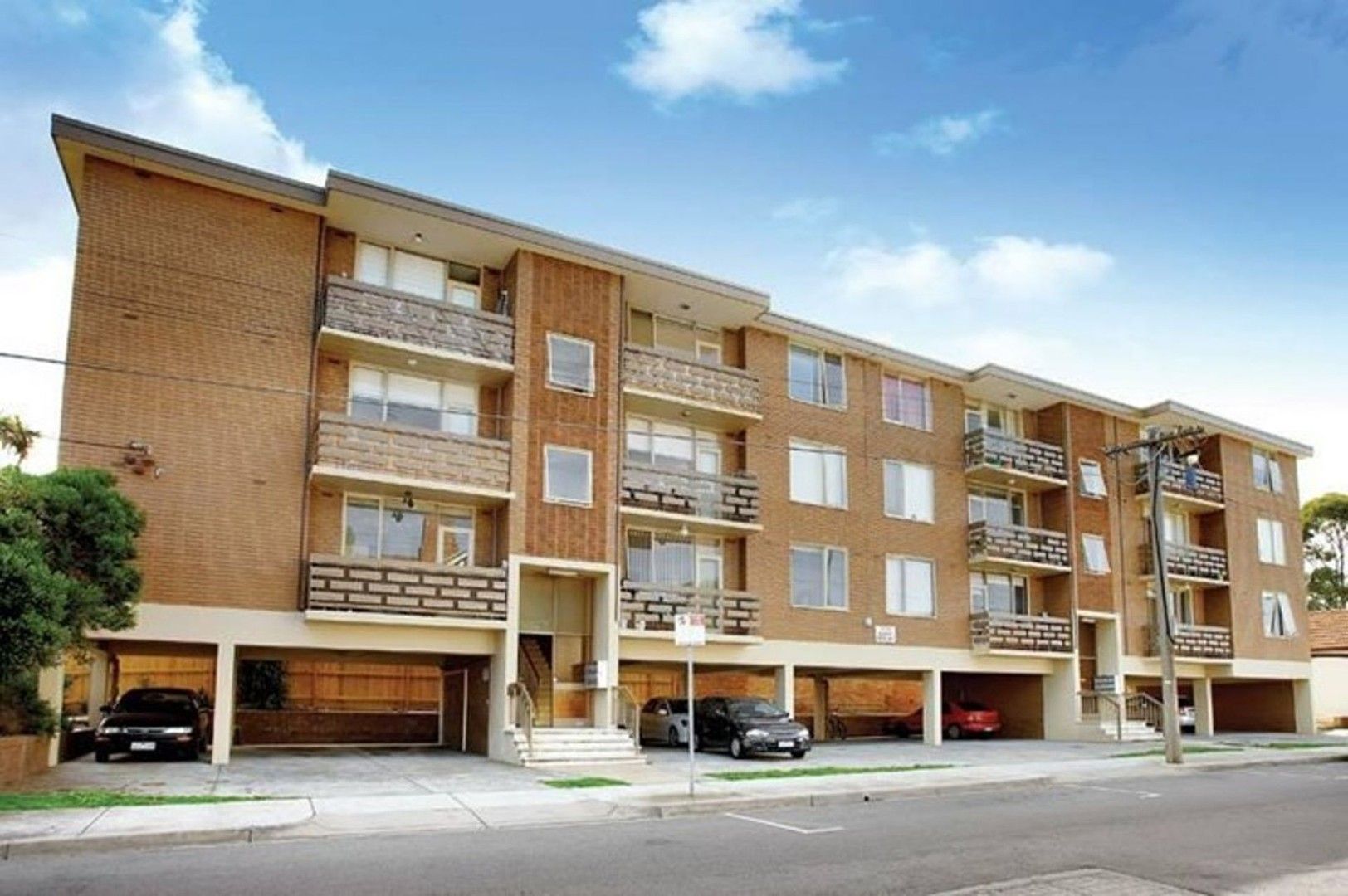 2 bedrooms Apartment / Unit / Flat in 8/72 Barkly St ST KILDA VIC, 3182