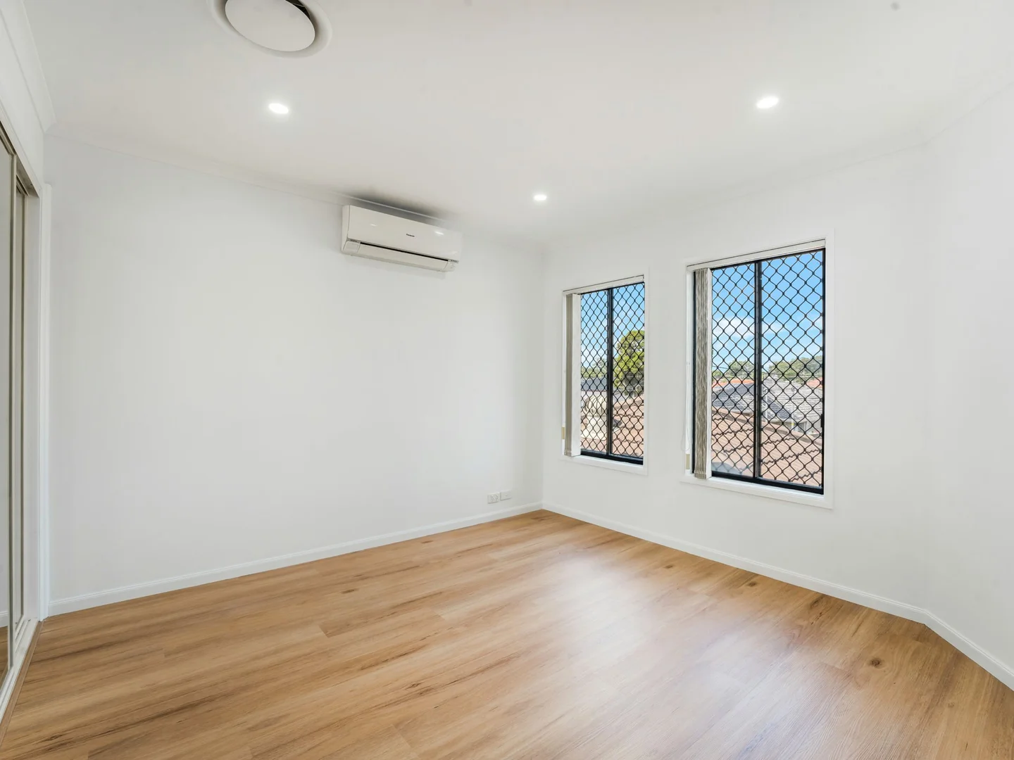 Additional image 14 of 3 Caranya Pl, Cabramatta West NSW 2166