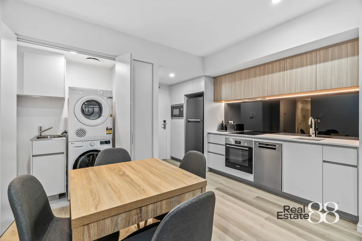 Apartment in Perth - More