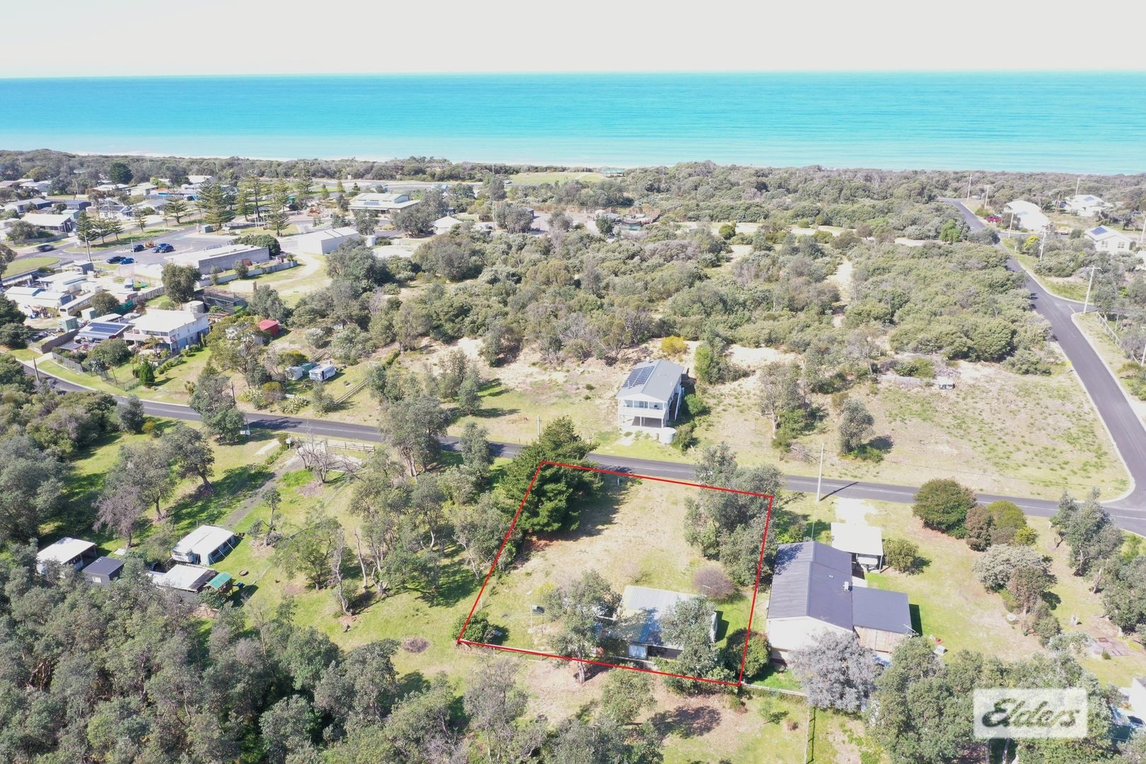 24-26 Astro Avenue, Golden Beach VIC 3851, Image 2