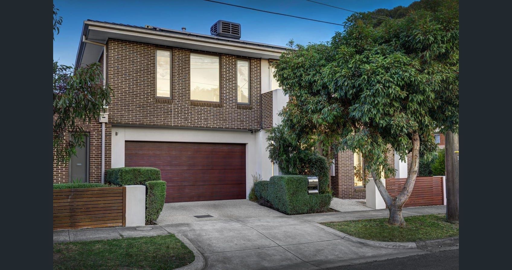 4 bedrooms House in 101 Patterson Road BENTLEIGH VIC, 3204