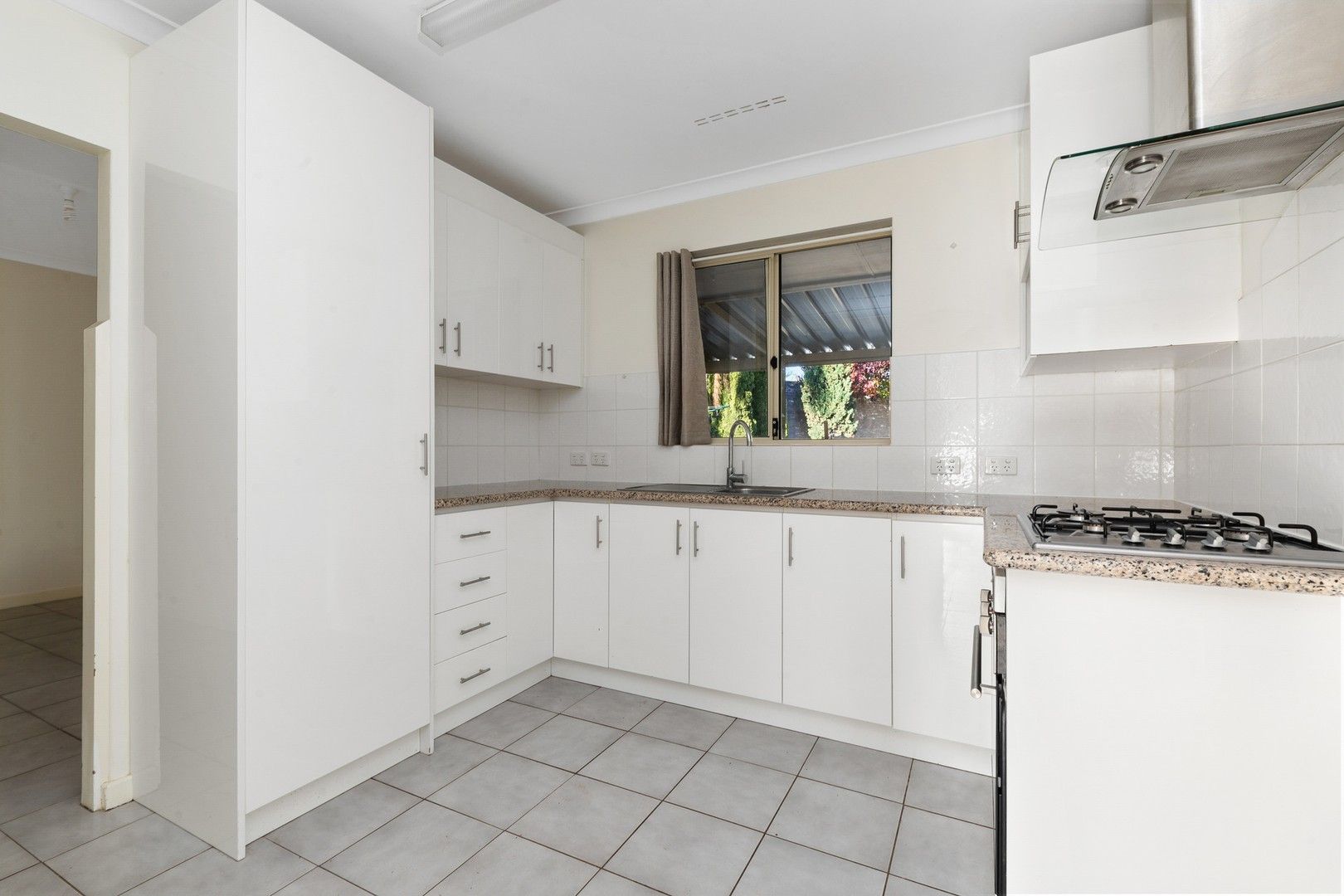 3 bedrooms House in 6 Fontaine Street BALCATTA WA, 6021