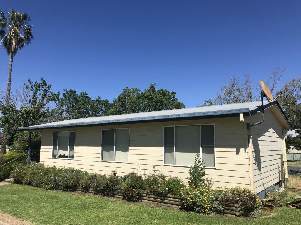 10 Grafton Street, Grenfell NSW 2810, Image 1