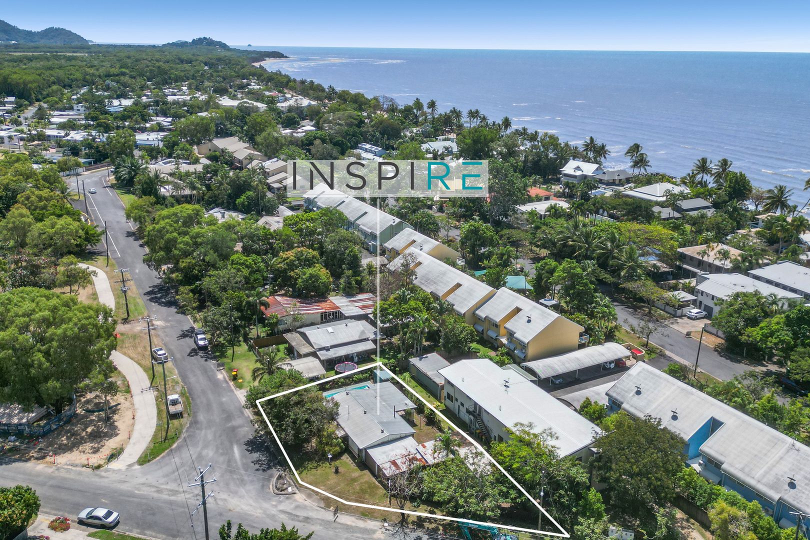 2 Alamanda Street, Holloways Beach QLD 4878, Image 2