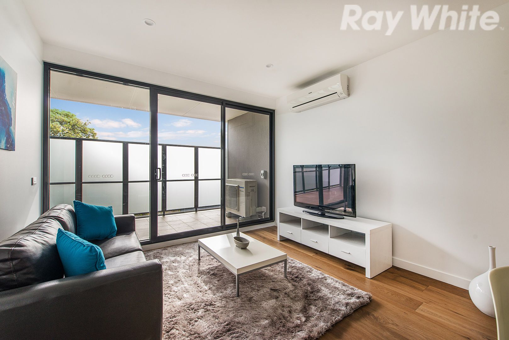 206/4 Station Street, Blackburn VIC 3130, Image 1