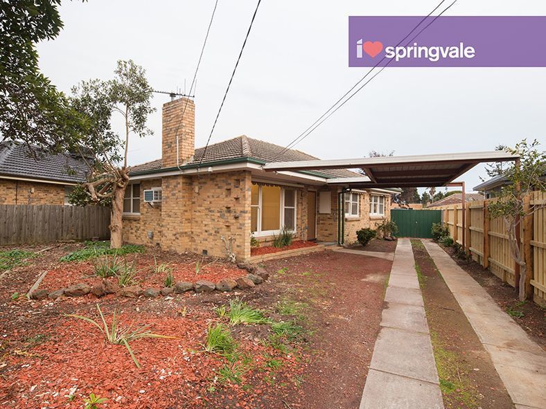 3 bedrooms House in 6 Eve Court SPRINGVALE VIC, 3171