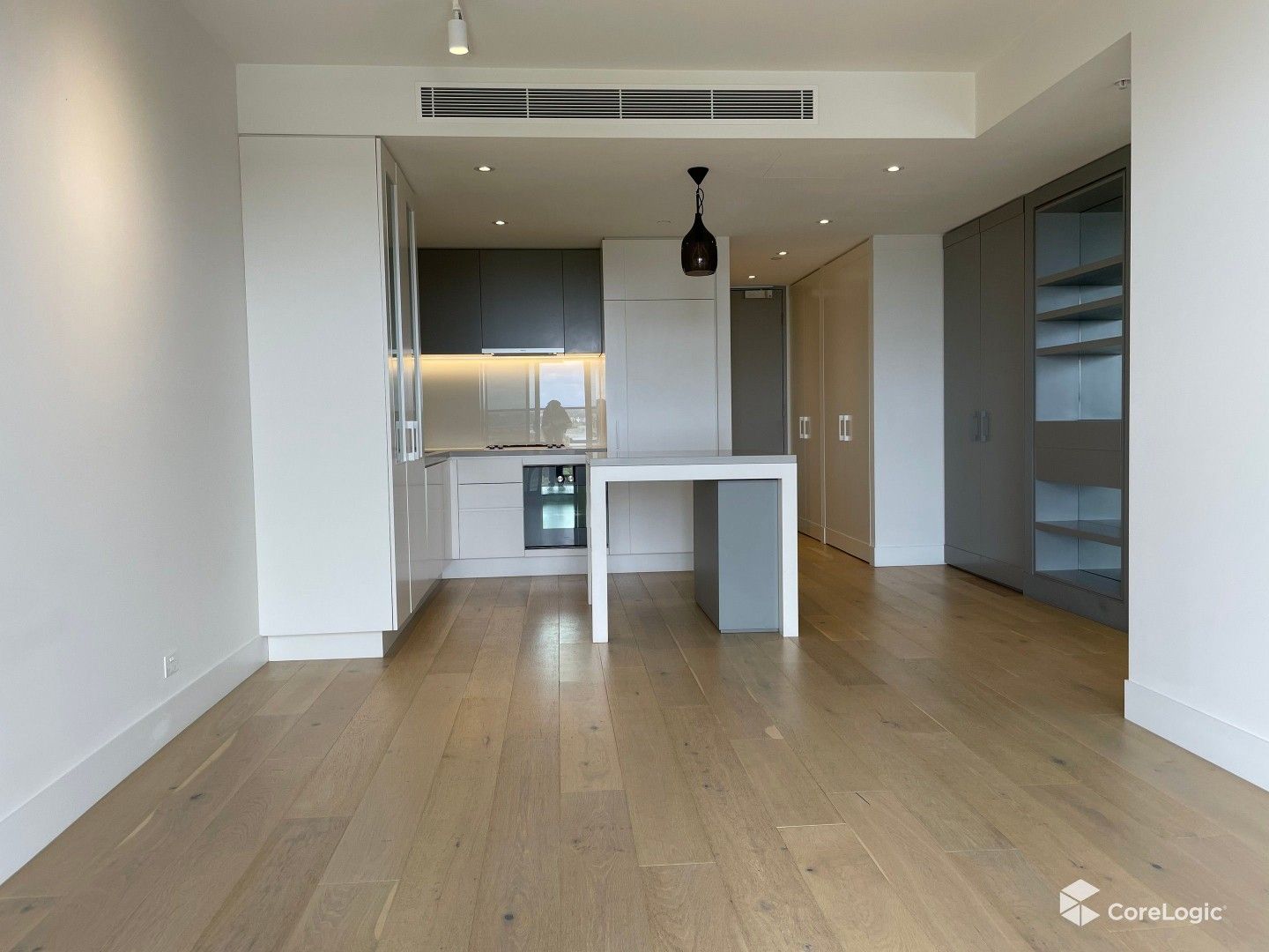2 bedrooms Apartment / Unit / Flat in 717/1 Dyer Street RICHMOND VIC, 3121