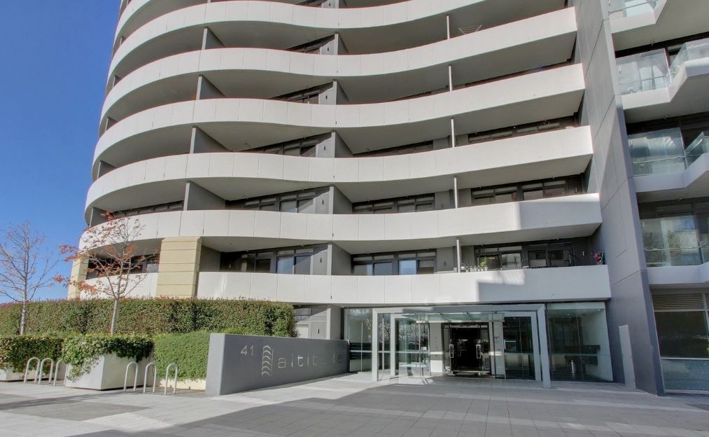 2 bedrooms Apartment / Unit / Flat in 142/41 Chandler Street BELCONNEN ACT, 2617