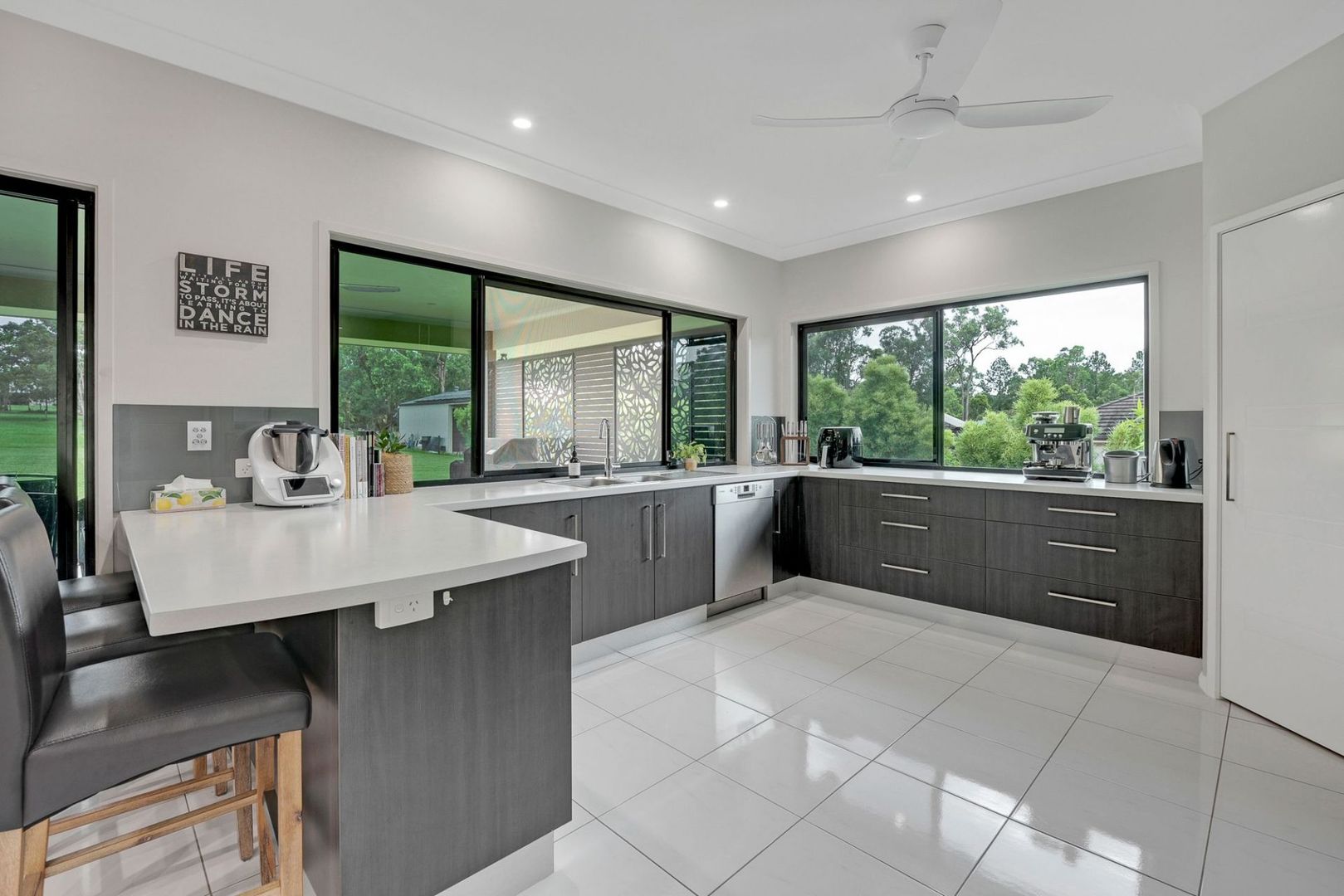 118-120 Boden Road, Elimbah QLD 4516, Image 2