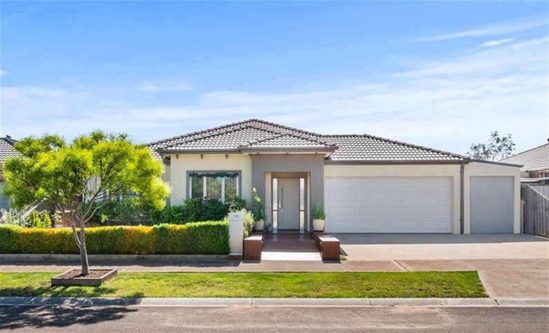 10 Warranooke Street, Melton South VIC 3338