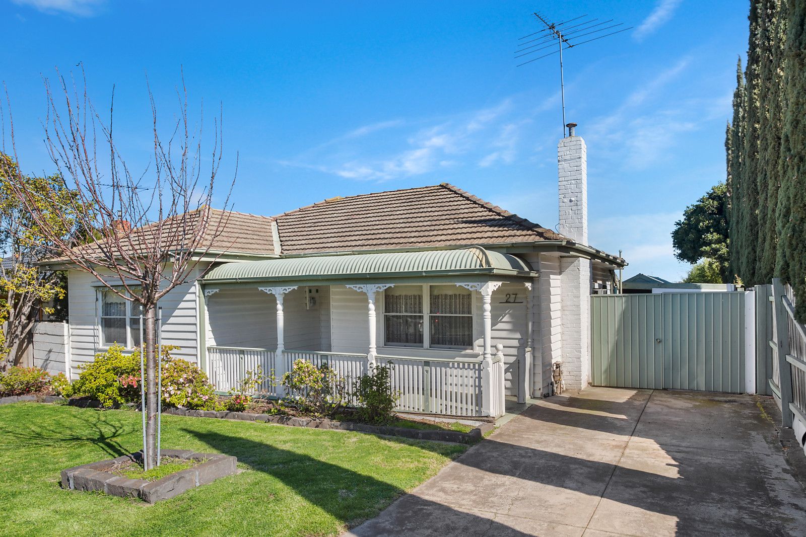 27 Albert Street, Niddrie VIC 3042, Image 0