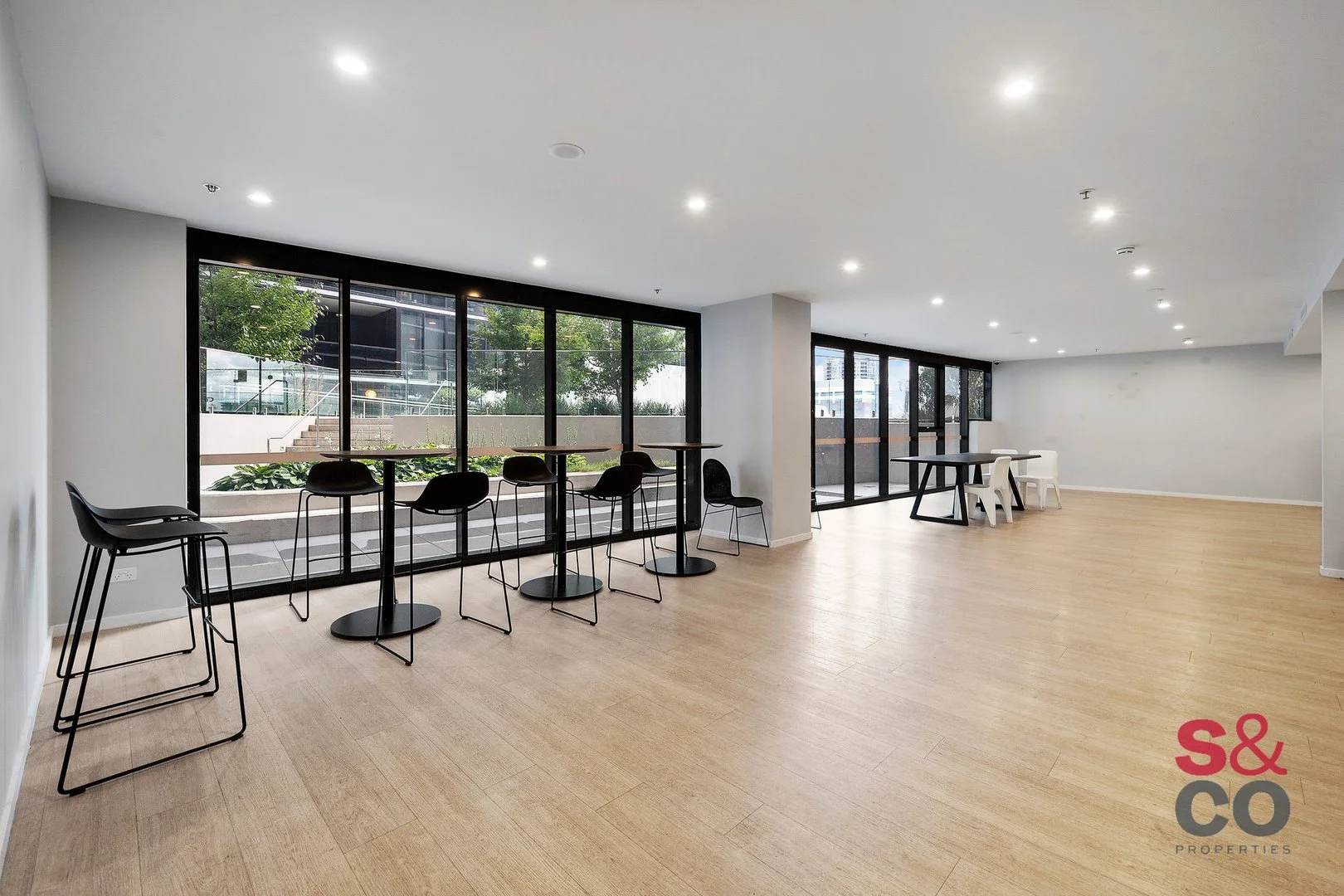 Additional image 10 of 1218/15 Bowes Street, Phillip ACT 2606