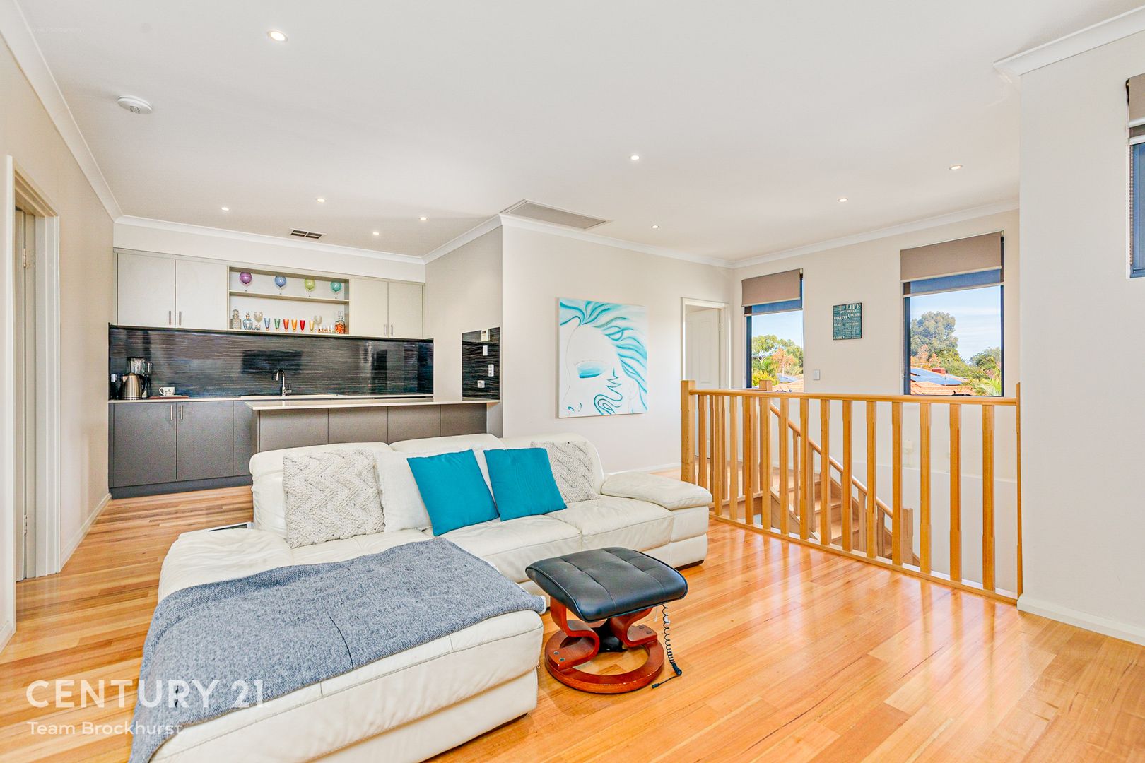 15 Pelham Gardens, Canning Vale WA 6155 Domain