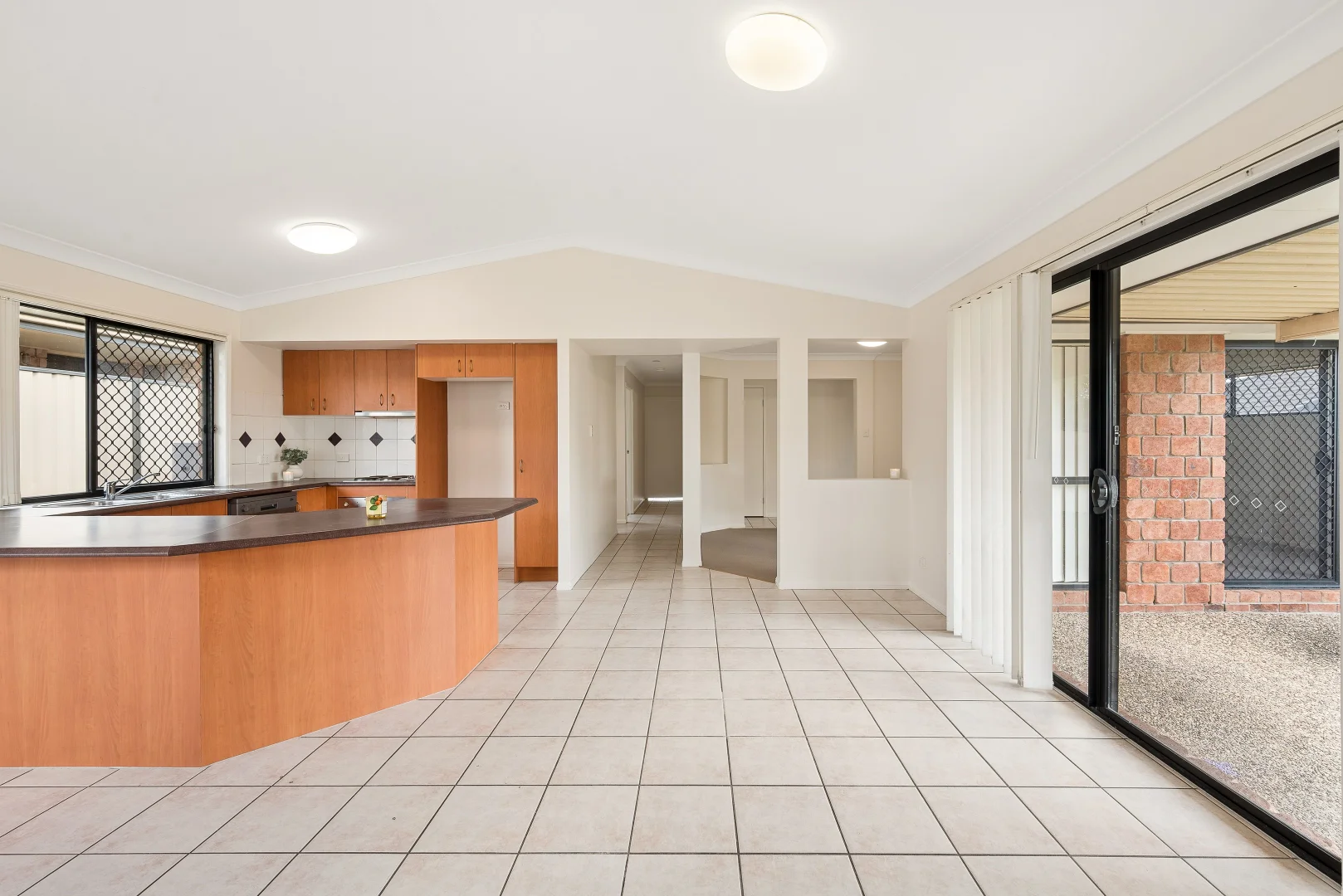 Additional image 4 of 14 Selina Court, Marsden QLD 4132