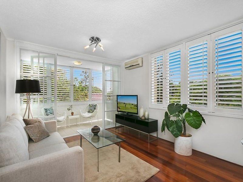 2 bedrooms Apartment / Unit / Flat in 1/57 Kitchener Road ASCOT QLD, 4007