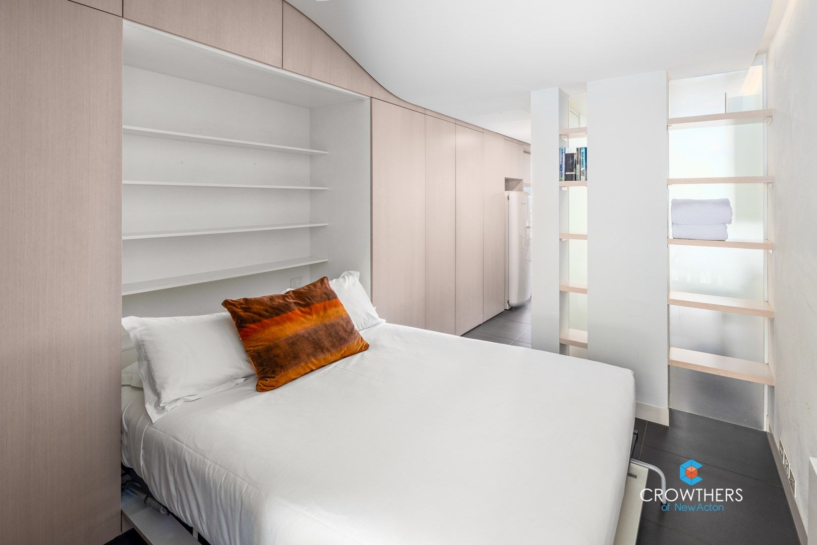 1213-25-edinburgh-avenue-city-act-2601-apartment-for-rent-domain