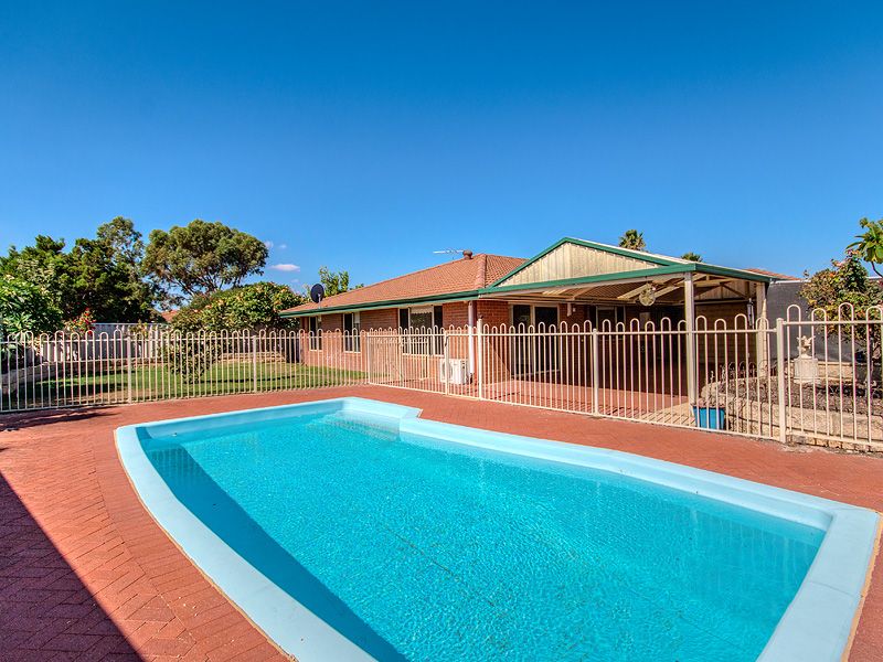 4 bedrooms House in 4 Montebourg Meander PORT KENNEDY WA, 6172