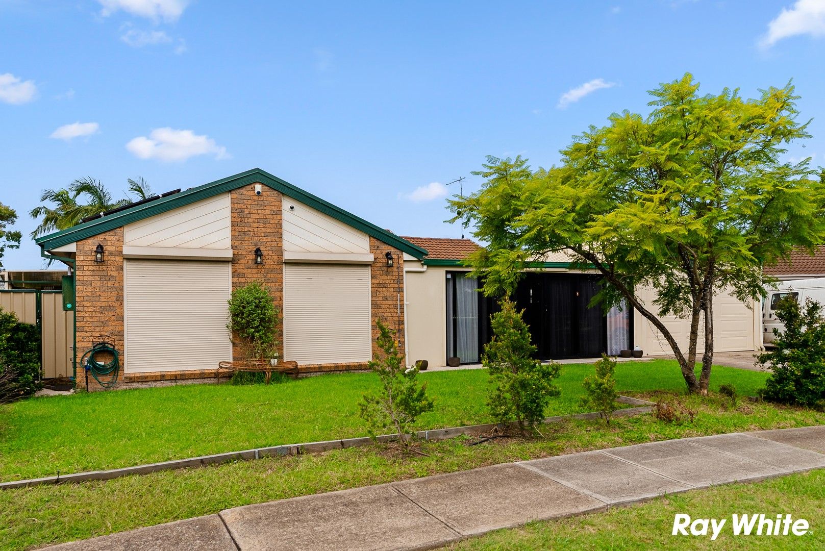 4 bedrooms House in 23 Athens Avenue HASSALL GROVE NSW, 2761