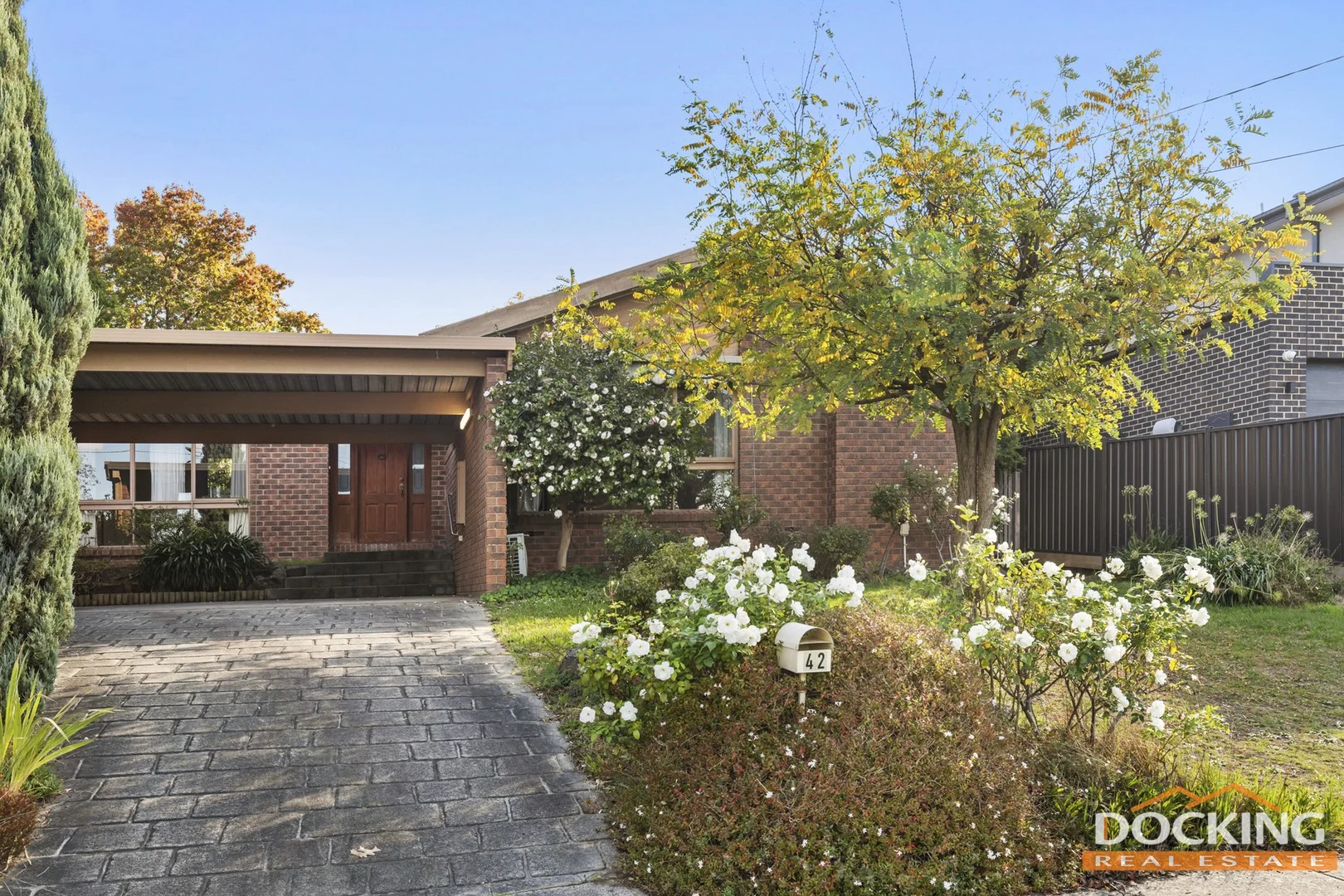 42 Halls Parade, Vermont VIC 3133
