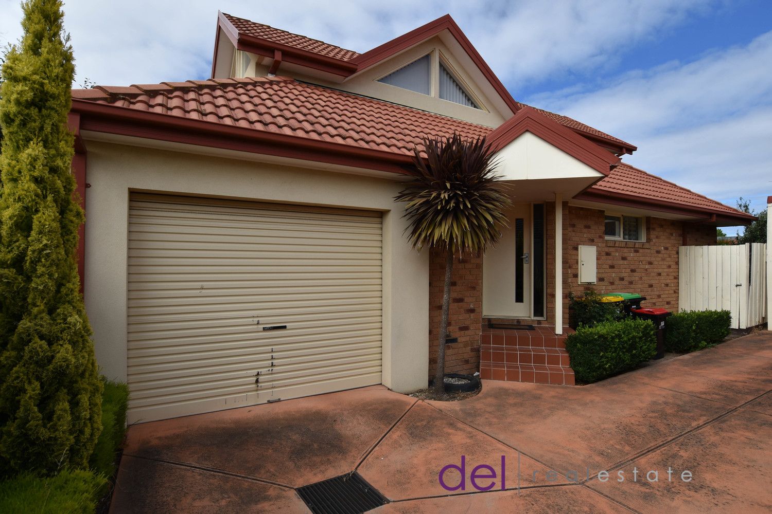 2/4 Lockington Crescent, Dandenong VIC 3175 Townhouse For Rent Domain