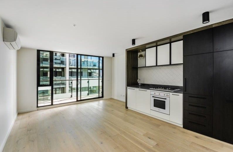 1 bedrooms Apartment / Unit / Flat in 604/20 Shamrock Street ABBOTSFORD VIC, 3067