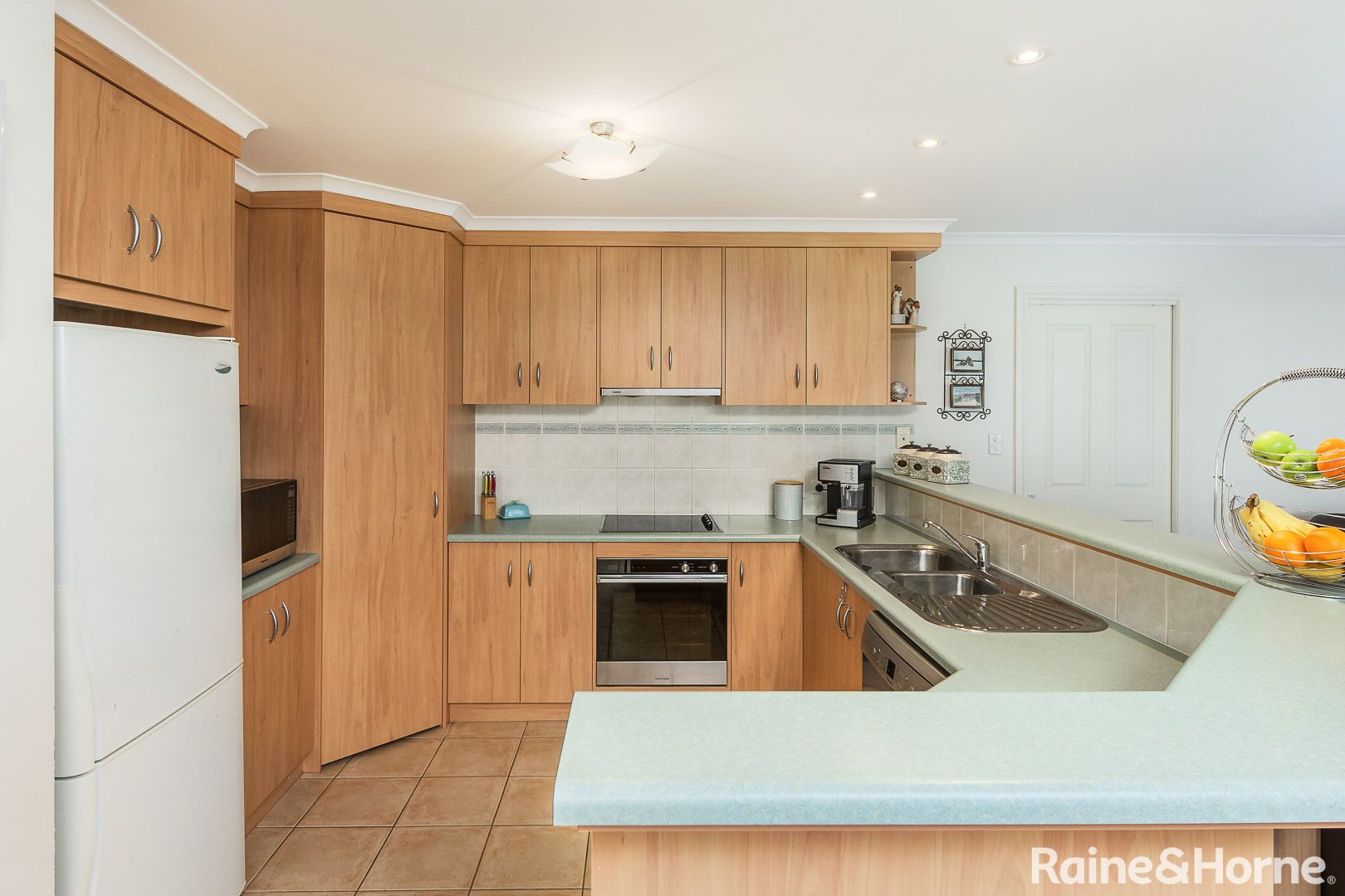 22 Strathmont Drive, Strathalbyn SA 5255, Image 1