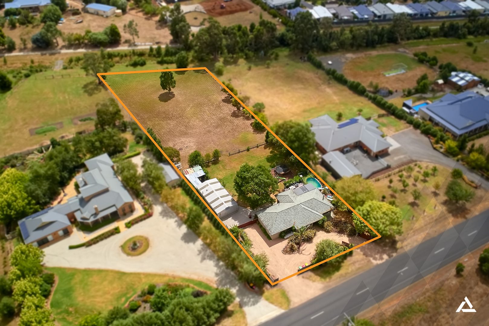 172 WarragulLardner Road, Warragul VIC 3820 Domain
