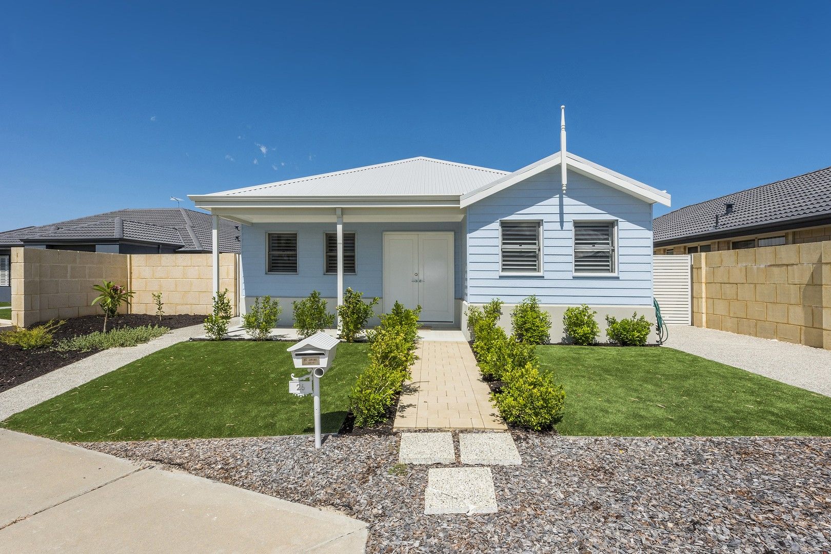 3 bedrooms House in 26 Caloundra Street SECRET HARBOUR WA, 6173
