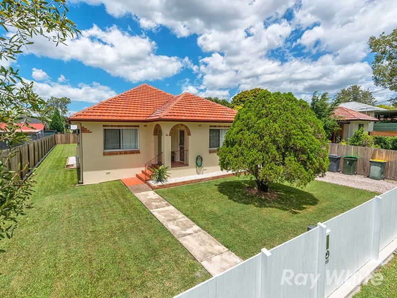 2 bedrooms House in 20 Teevan Street STAFFORD QLD, 4053