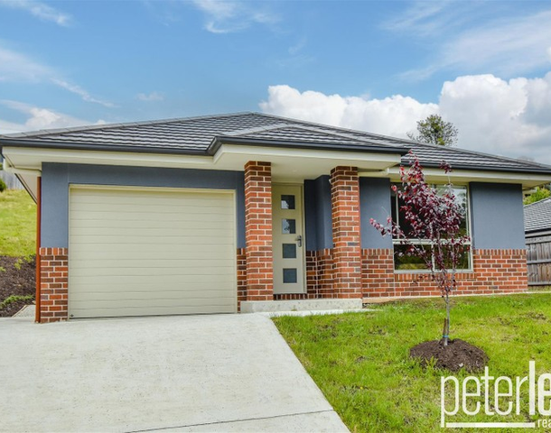 81 Parklands Parade, Newnham TAS 7248