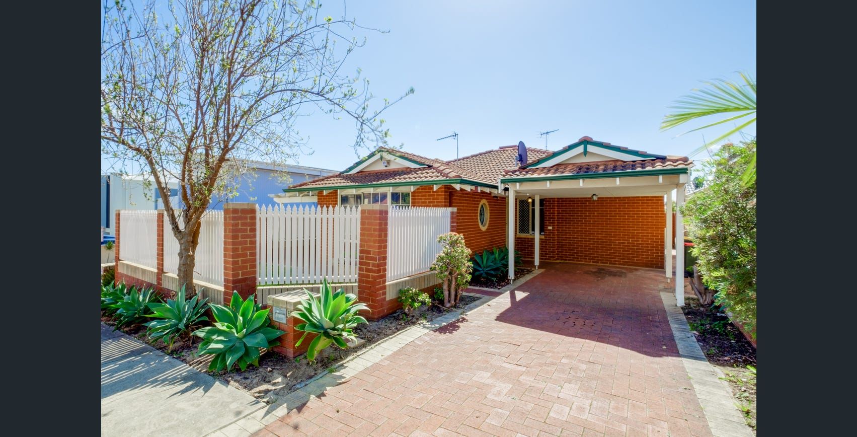 3 bedrooms Villa in 1/6 Ramsdale Street SCARBOROUGH WA, 6019