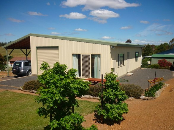 39 Chalker Street, Adaminaby NSW 2629