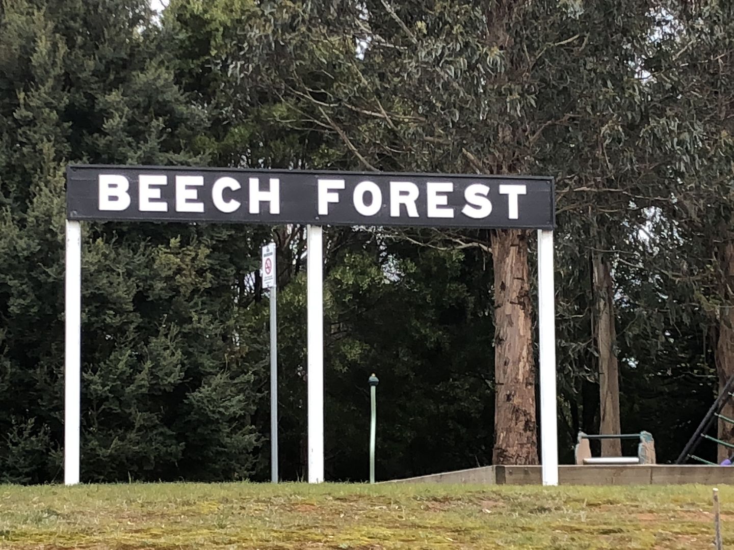 40 Old Main Road, Beech Forest VIC 3237, Image 2