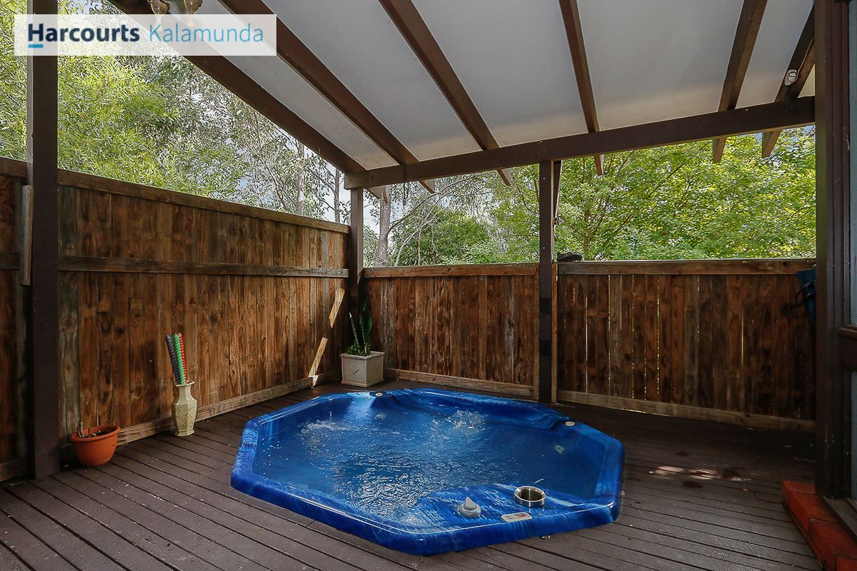 38 Ronneby Road, Lesmurdie WA 6076, Image 1