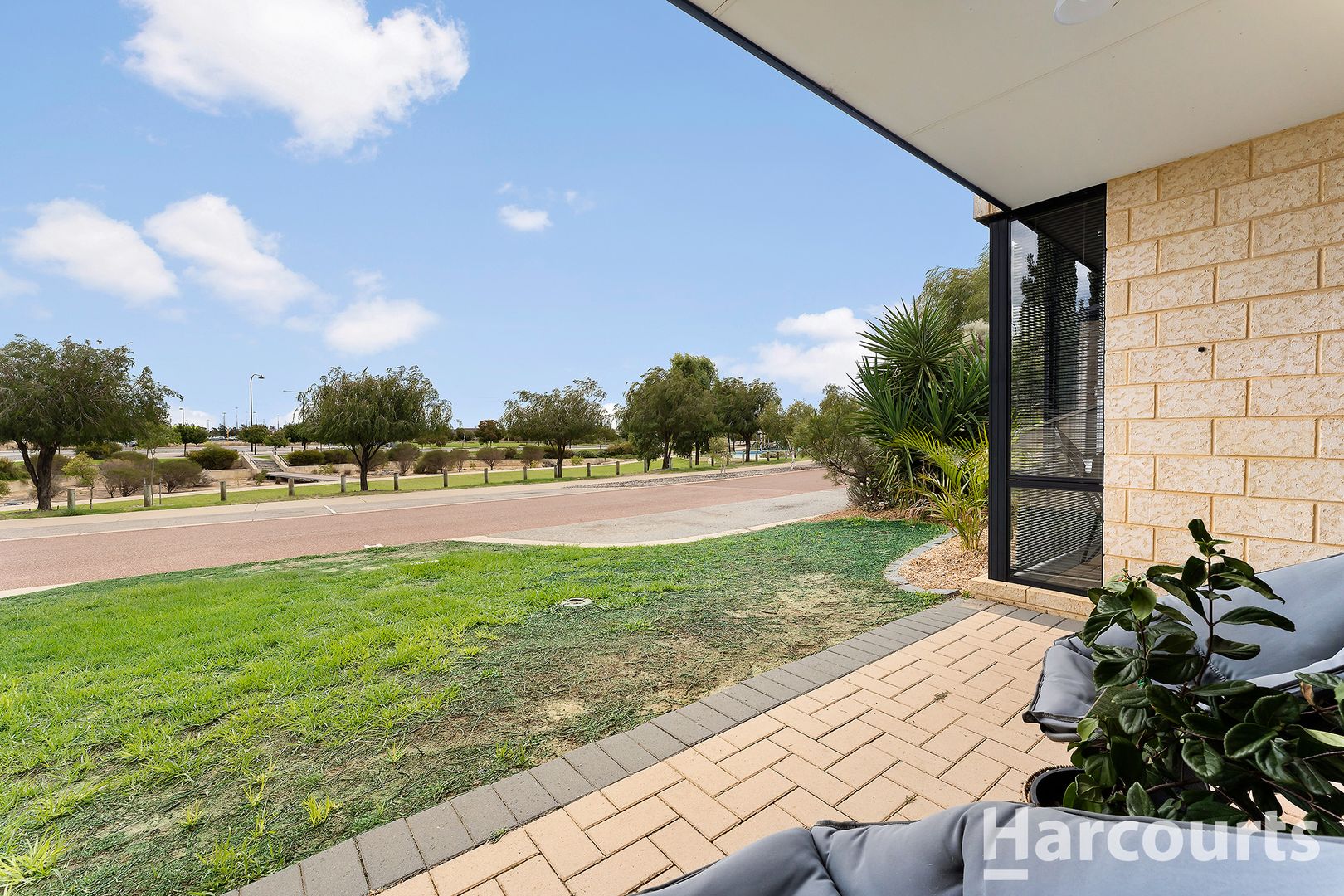 12 Keelia Vale, Lakelands WA 6180, Image 2