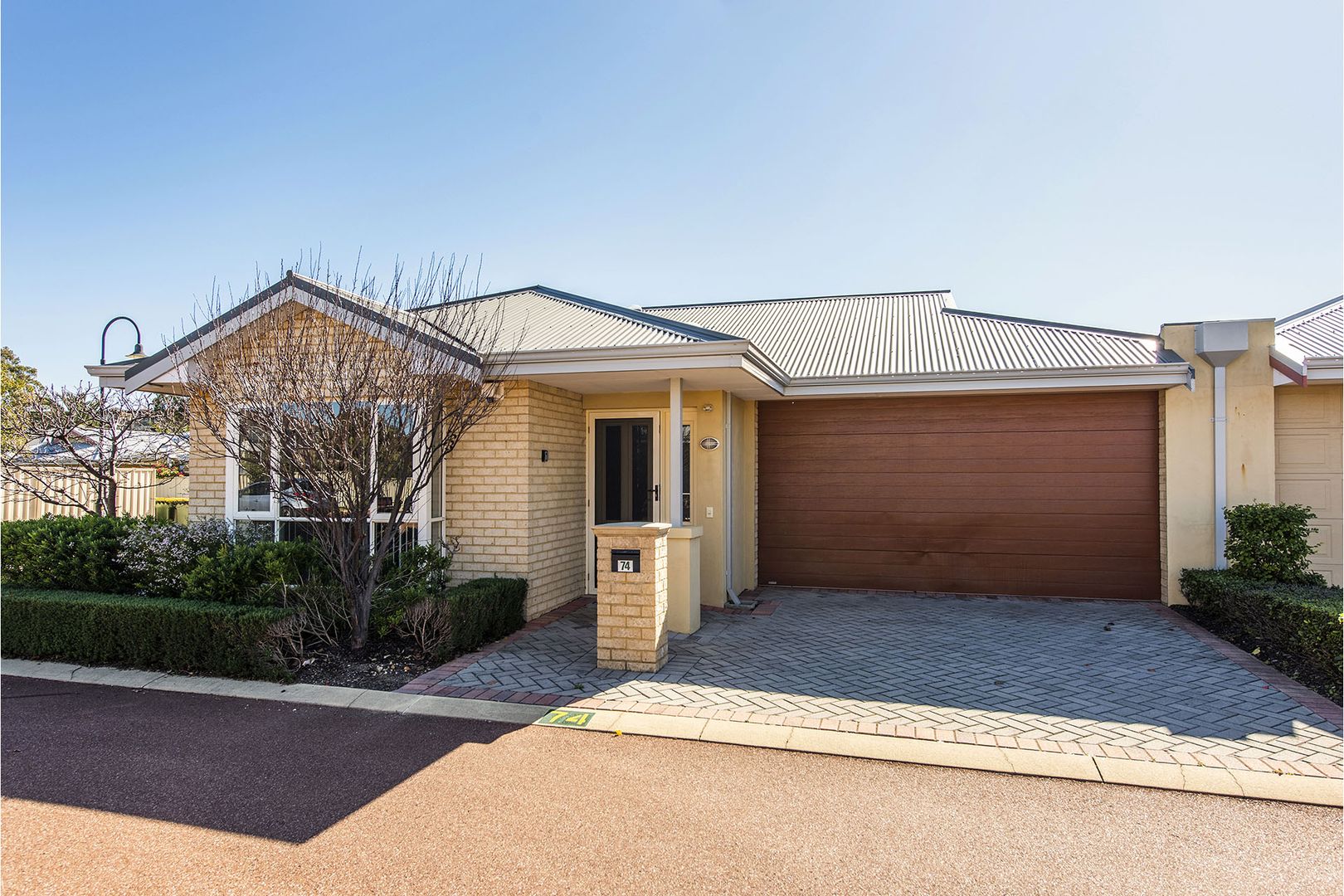 74/55 Alexander Drive, Menora WA 6050, Image 2