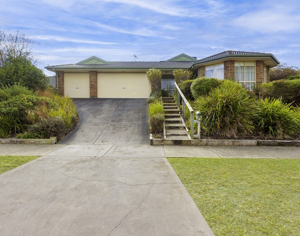 29 Caversham Drive, Mornington VIC 3931