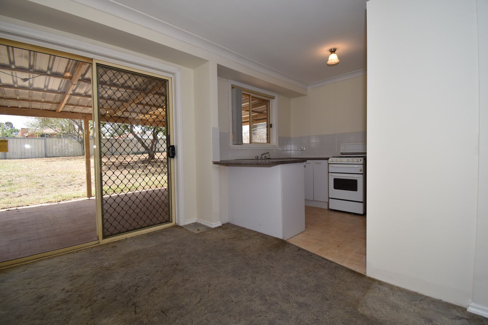 10 Elm Street, Kelso NSW 2795, Image 2