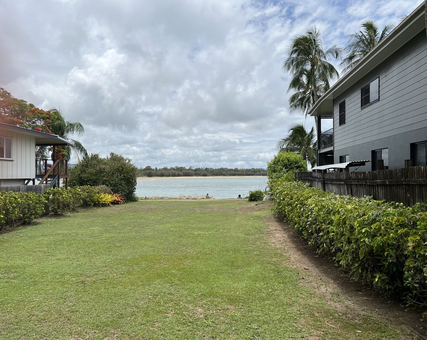 2 bedrooms Apartment / Unit / Flat in 4/31 Mango Avenue EIMEO QLD, 4740