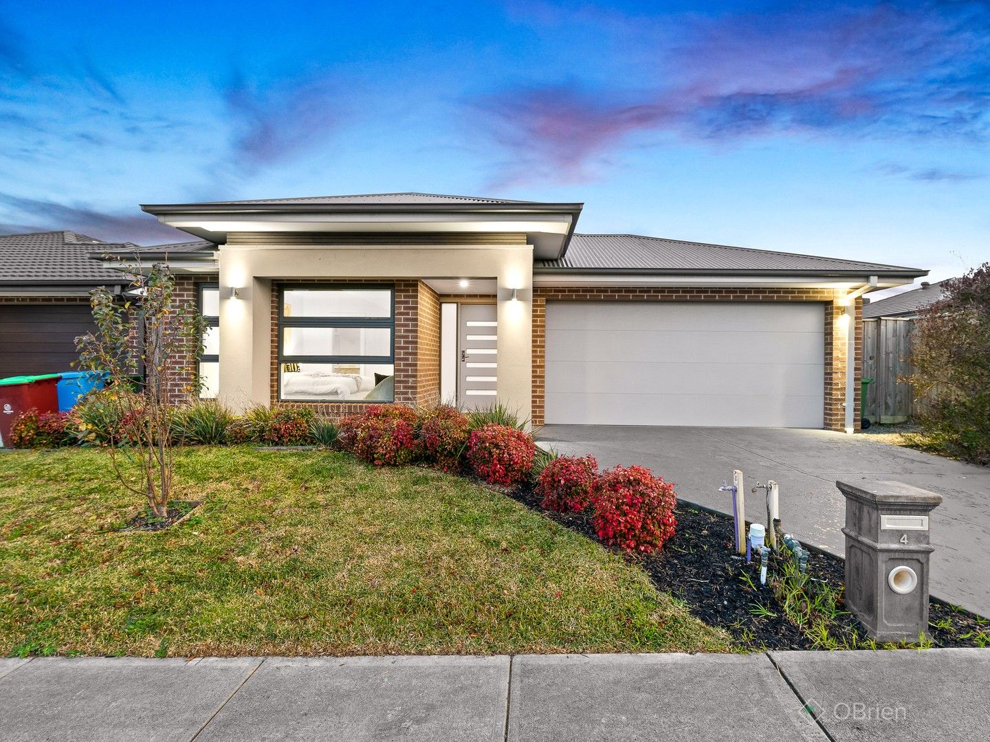 4 bedrooms House in 4 Pump House Crescent CLYDE VIC, 3978